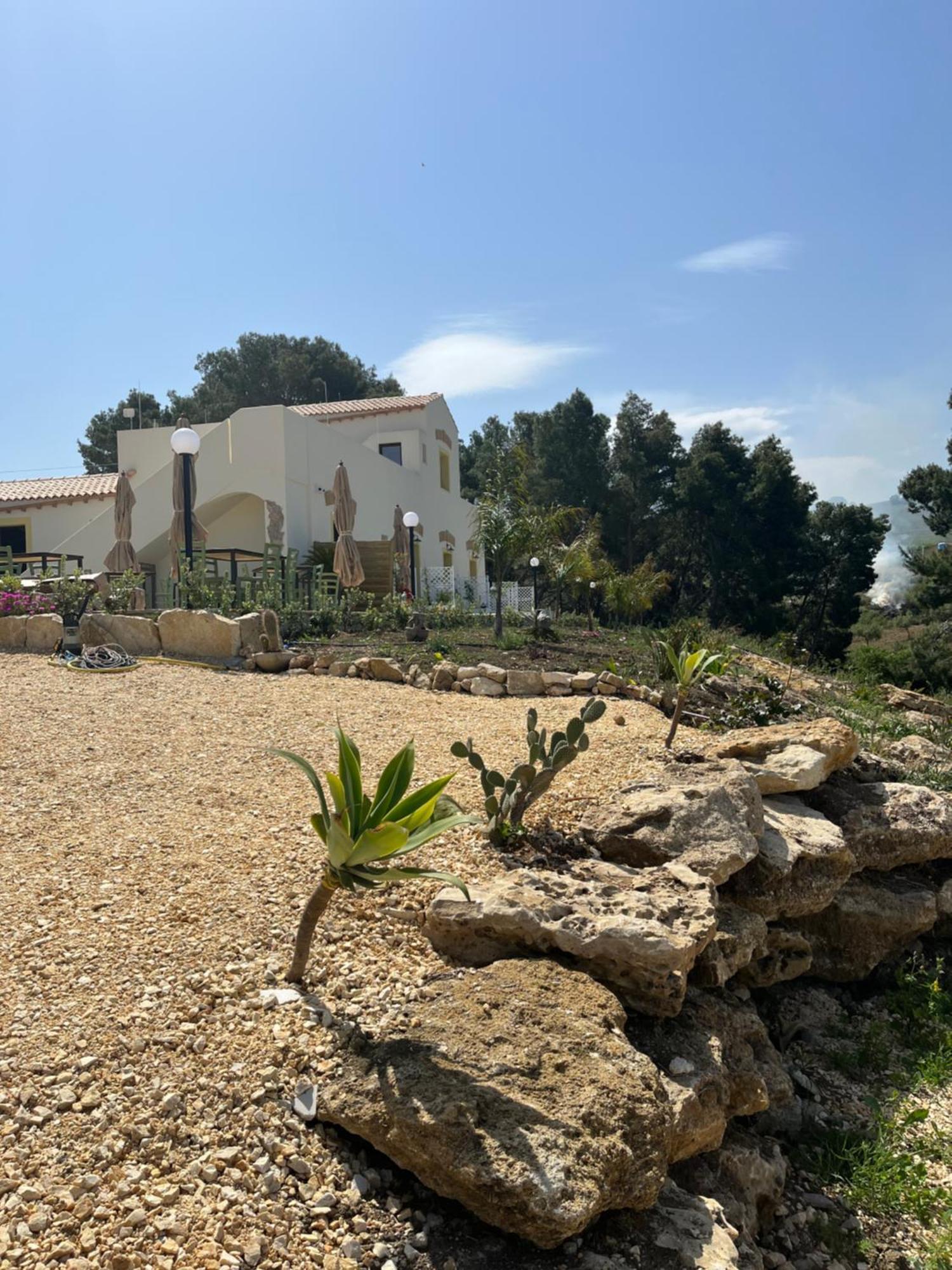 Manzil Country House Valderice Exterior foto